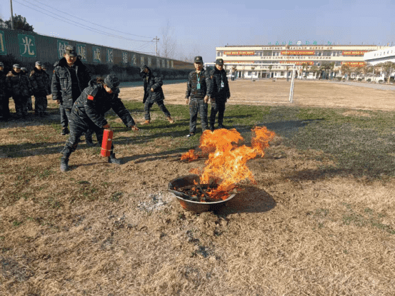 叛逆孩子管教学校解析，父母如何培养孩子的自信心