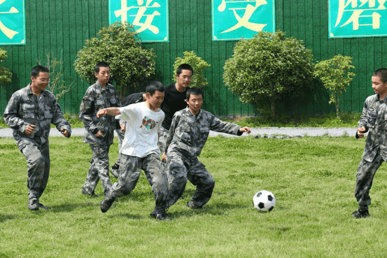 孩子封闭式学校,不听话孩子特殊学校